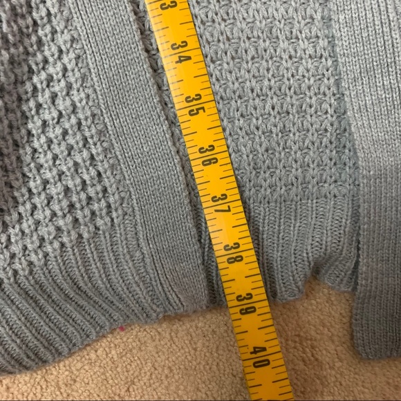 Cardigan Set of 2 - Picture 8 of 10